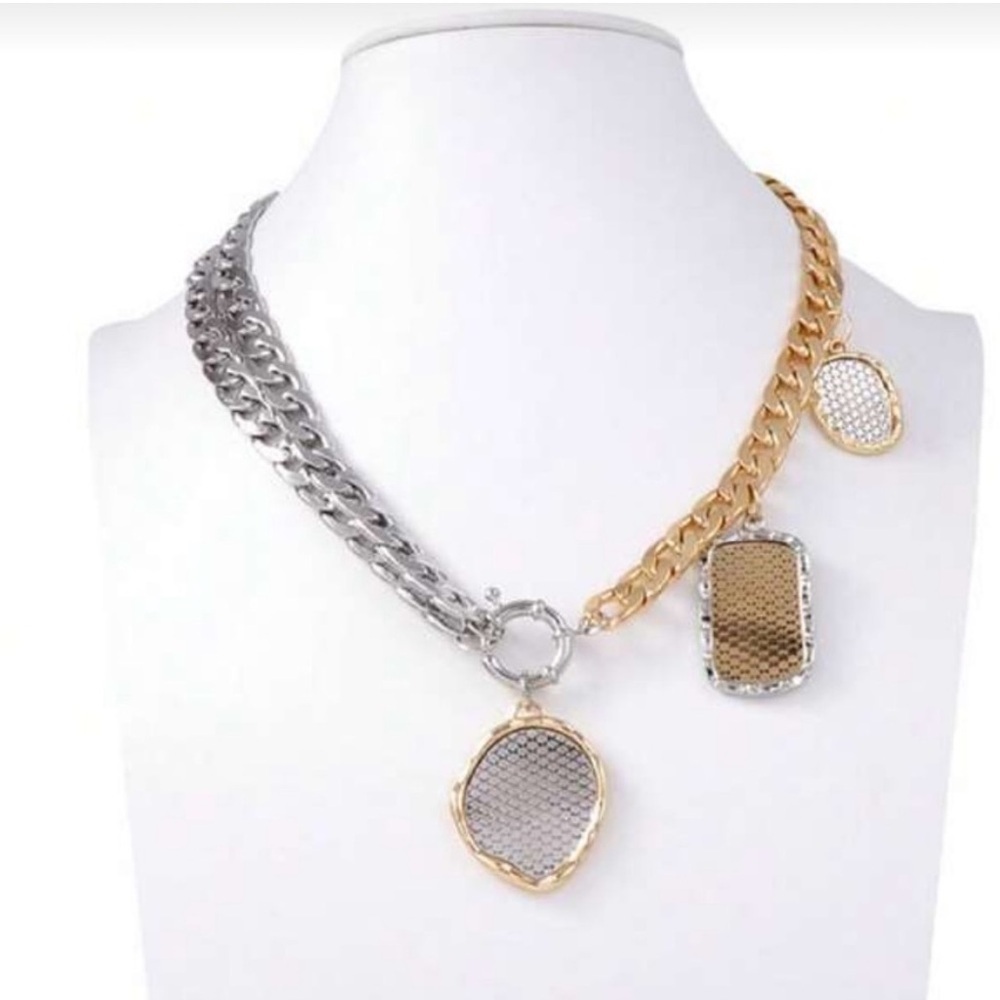 Dual-Tone Heirloom Chain Necklace with Sculpted Medallions - Picture 2 of 5